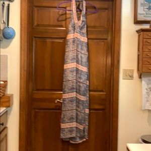 Women’s maxi dress.